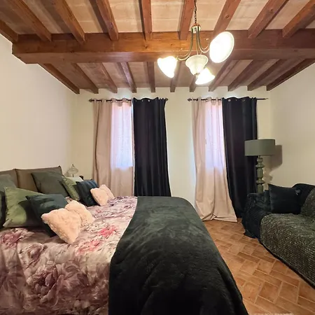 Casa de hóspedes Anastasia Carpi